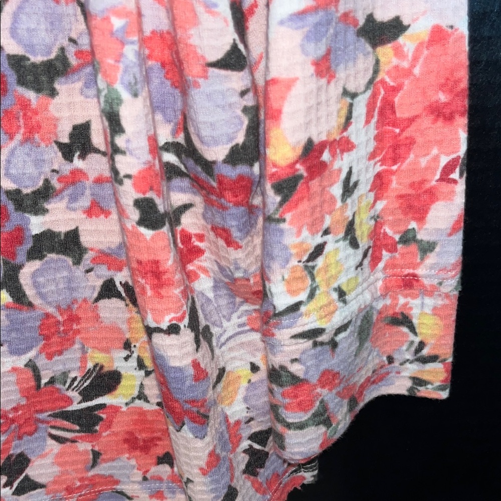 Westbound Floral V-Neck Blouse - Pink, Red, and Black - Picture 5 of 8